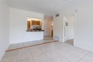 1001 SE 16th St 8, Fort Lauderdale, FL 33316 - MLS#F10506794
