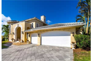 4951 NE 28 AVE, Lighthouse Point, FL 33064 Sold 08/21/25
