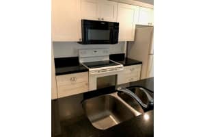 8371 Royal Palm Blvd. 203, Coral Springs