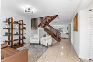 5324 Tennis Ln, Delray Beach, FL 33484 Sold 08/15/25