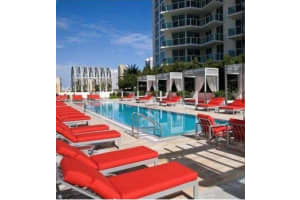 250 Sunny Isle, Sunny Isles Beach, FL 33160 - MLS#F10506911