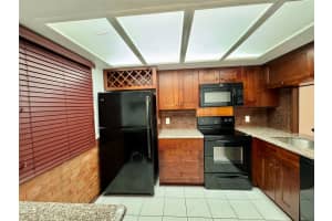 116 Royal Park Dr 1D, Oakland Park, FL 33309 - MLS#F10506934