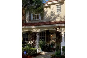 1428 W Wickham C Circle C, Delray Beach, FL 33445 Sold 08/01/25