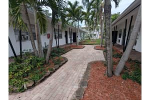 107 SW 18th Ave 8, Fort Lauderdale, FL 33312 - MLS#F10506991