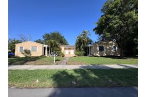 916 Sw 8th Ave 2, Fort Lauderdale