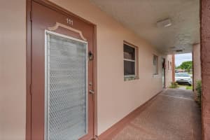 9401 Sunrise Lakes Blvd 111, Sunrise, FL 33322 Sold 08/29/25