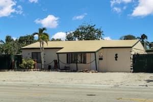 4932 SW 12th St, Plantation, FL 33317 Sold 10/15/25