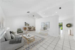 9216 Sun Pointe Dr, Boynton Beach, FL 33437 Sold 06/18/25