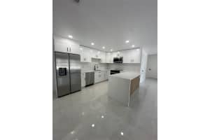 4101 SW 48th Ct, Dania Beach, FL 33314 - MLS#F10507152