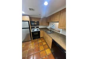 10855 SW 112th Ave 218, Miami, FL 33176 - MLS#F10507169