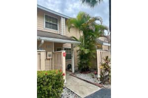 2058 Champions Way 2058, North Lauderdale, FL 33068 - MLS#F10507201