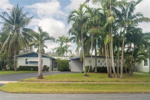131 Sw 58th Ave, Plantation