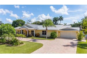 581 W Tropical Way, Plantation, FL 33317 - MLS#F10507215