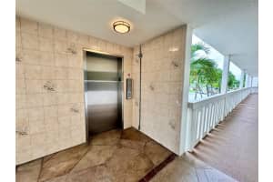 2029 Cambridge B 2029, Deerfield Beach, FL 33442 - MLS#F10507328
