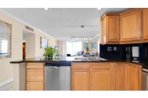 3725 169th Street, North Miami Beach, FL 33160 - MLS#F10507338