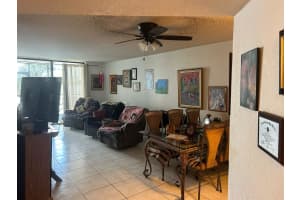 116 Lake Emerald Dr 110, Oakland Park, FL 33309 - MLS#F10507352