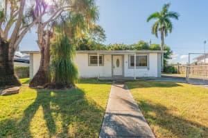 15614 SW 297th Ter, Homestead, FL 33033 Sold 08/21/25