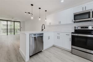 7579 Nw 79th Ave 205, Tamarac