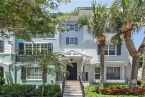 305 E Mallory Cir, Delray Beach, FL 33483 - MLS#F10507397