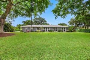 9540 NW 39th Ct, Coral Springs, FL 33065 Sold 09/26/25