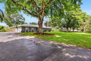 9540 NW 39th Ct, Coral Springs, FL 33065 Sold 09/26/25