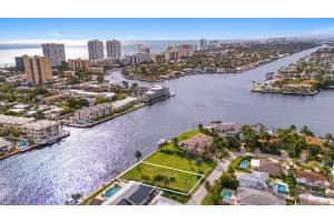 700 SE 28th Ave, Pompano Beach, FL 33062 - MLS#F10507439