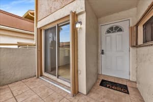 869 NW 81st Ter 2, Plantation, FL 33324 Sold 08/20/25