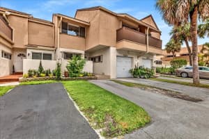 869 NW 81st Ter 2, Plantation, FL 33324 Sold 08/20/25