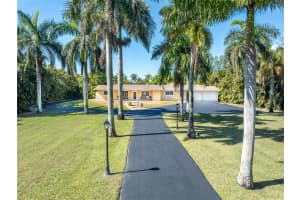 5161 Thoroughbred Ln, Southwest Ranches, FL 33330 Sold 02/20/26