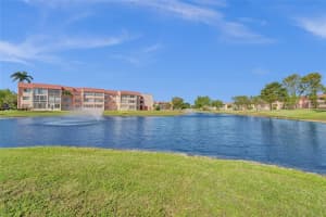 9421 Sunrise Lakes Blvd 206, Sunrise