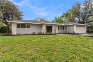 1401 SW 67th Ter, Plantation, FL 33317 Sold 06/20/25