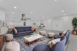 1401 SW 67th Ter, Plantation, FL 33317 Sold 06/20/25