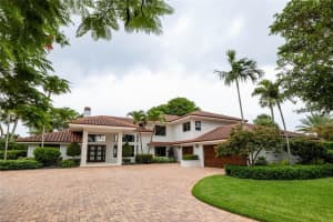 9 N River Rd, Stuart