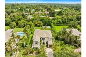 10741 Pine Lodge Trail, Davie
