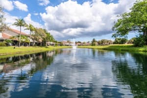 7532 S Pinewalk Dr 7532, Margate, FL 33063 Sold 06/30/25