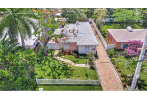 607 NE 17th Ave, Fort Lauderdale, FL 33304 Sold 10/22/25