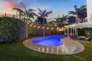 239 SE 1st Ter, Pompano Beach, FL 33060 Sold 08/25/25