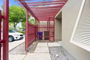 10911 Cypress Rd 10911, Pembroke Pines, FL 33026 Sold 07/31/25