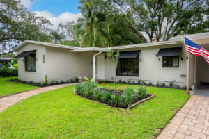 1224 SW 20th St, Fort Lauderdale, FL 33315 - MLS#F10507663