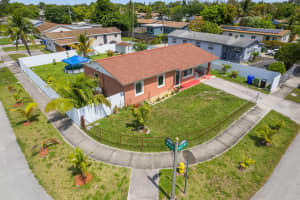 2301 NW 27th Ter, Fort Lauderdale, FL 33311 Sold 08/18/25