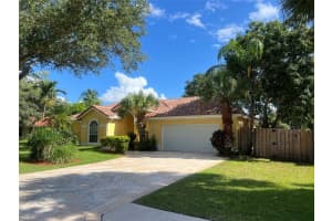 6605 NW 50th St, Lauderhill, FL 33319 Sold 08/28/25