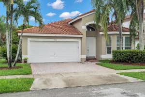 3336 SW 181st Ter, Miramar, FL 33029 Sold 08/06/25