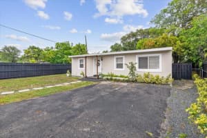 1032 NW 11th Place, Fort Lauderdale, FL 33311 - MLS#F10507696