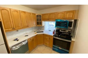 250 180th Dr 208, Sunny Isles Beach, FL 33160 - MLS#F10507703