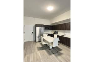 2960 Ne 207th St 508, Miami