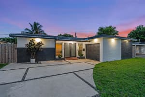 8380 NW 26th Pl, Sunrise, FL 33322 - MLS#F10507789