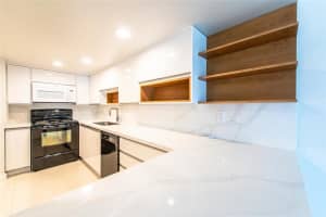 574 NW 97th Ave 574, Plantation, FL 33324 - MLS#F10507801