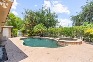 5930 Ne 21st Dr, Fort Lauderdale