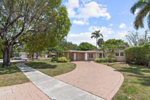 5930 NE 21st Dr, Fort Lauderdale, FL 33308 - MLS#F10507808