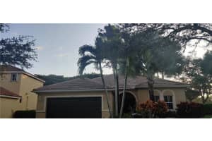 4070 Palmetto Trl, Weston